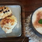 Tsuki Cafe - スコーン