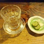 源氏 - 高清水辛口(一杯目) ※溢れそうで先に飲んでしまった