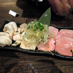 豚小家 - 【2015年10月】モツ刺し5点盛り1,200円