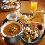 ＣＨＡＮＤＮＩ - Aランチ780円+210円追加してバターナンに変更（プレーンナンはおかわり無料）