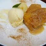 La Trattoria del Monasterio - Queso helado del Monasterio