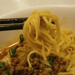 川菜館 - 麺は中華屋さん系な食感