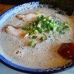 博多ラーメン鶴亀堂 - 塩とんこつ