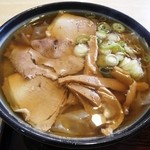 ワンタンメンの満月 酒田本店