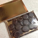 Romeo Viganotti - ロメオ・ヴィガノッティ(カフェ) の箱を開けました