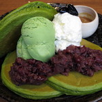 Mogu - 大納言あずきと塩生クリームの宇治抹茶パンケーキ（アップ）