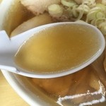 相変わらずの琥珀色のスープ