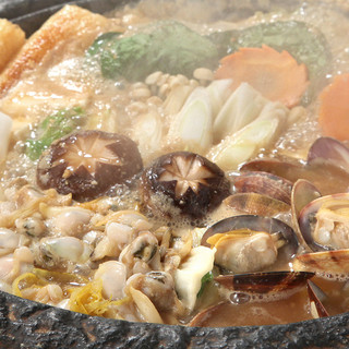``Kameido radish clam hotpot'' is a traditional flavor that continues to be loved in the downtown area.