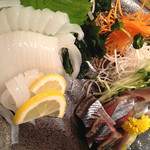 寿司海鮮 御旦孤 - アオリイカとアジお刺身