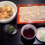 蕎麦 季 - 小エビのかき揚げ丼ともりそばのセット.jpg