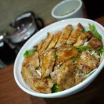 帯広豚丼　豚丸 - 