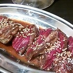 kannaitaimuyakinikusutando - 牛ハラミ厚切り
