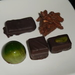 ショコラティエヤスヒロセノ神戸 - PIS（ピス）、Roche（ロシェ）
      
      Prairie（プレリ）、Turquie（ターキー）、KOICHI（高知）