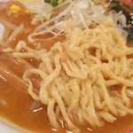 羅麺 壱哲 - 味噌羅麺　ちじれ麺