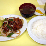 民華 - レバやき定食