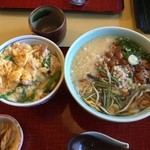 鶴喜そば - 山菜そばとミニ親子丼