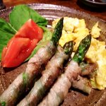 瀬戸内 - 春の料理　アスパラ肉巻き