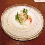 和風フレンチ ichiRyu - ichiRyuランチ 3240円 の海の幸と季節のお野菜のサラダ仕立て