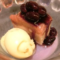和風フレンチ ichiRyu - ichiRyuランチ 3240円 の林檎のタルトタタン シナモン風味の黒豆 オレンジのシャーベット