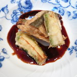 聖兆 - 鮮鯵、ズッキーニの揚げもの鎮香醋ソース