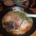 龍の家 - こく味煮玉子ラーメン