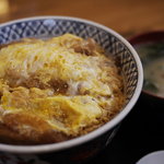 手打 さか本 そば - さかもと丼