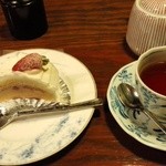 雪詩慕雲 - イチゴショート、ダージリン