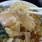 置賜屋 - ウェーブ麺