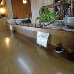 店内カウンター