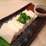 和鶏屋 - H.27.5.27.夜 塩締めとうふの冷奴 350円税別