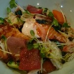 二束三文 - シーフードサラダ