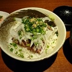 旬菜・串焼処 食 - ランチ : ステーキ丼　（色が悪くてごめんなさい）