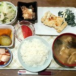 Kei - 日替ランチ（モンゴイカソティ）500円