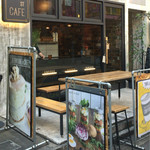 B PORTLAND CAFE - 