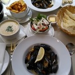 MUSSEL INN - 