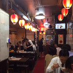 赤札屋 弁慶 - 店内