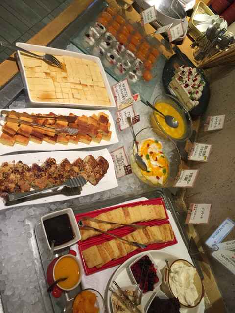 平日の１２時前が良い感じ 意外と子連れ少なめ By かりんとむ 自然食バイキング はーべすと 立川店 立川 自然食 食べログ