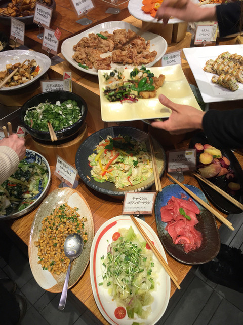 平日の１２時前が良い感じ 意外と子連れ少なめ By かりんとむ 自然食バイキング はーべすと 立川店 立川 自然食 食べログ