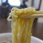 新富食堂 - 細麺で、柔らかい