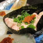 魚心 - 肝の軍艦！争奪戦！