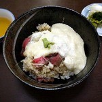 大手食堂 - 牛とろ丼