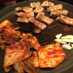 つぼキムチ 北新地店 - サムギョプサル