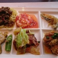 スカイグリルブッフェ武藏 - 洋食、中華コーナーより