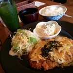 喫茶 シュシュ - ランチ『かつとじ』(^-^)