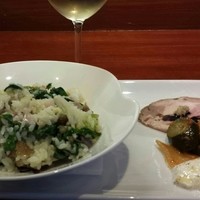 カロッツァ - 今日のウニコランチ(小盛)サラダ、パン、コーヒーが付きます。