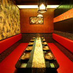 国産牛の博多もつ鍋×九州料理 個室居酒屋 伝助 横浜西口駅前店