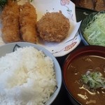 嬉しや - 850円のランチ  ご飯 キャベツおかわりできます