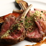 roasted rack of lamb