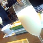 宇豆基野 - 豆乳と洋ナシのミックスジュース