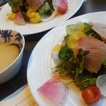 宇豆基野 - 冬の根菜と鰤のサラダ